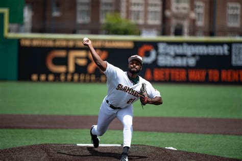 Joliet Slammers Pro Baseball Fueling Joliets Love For Americas