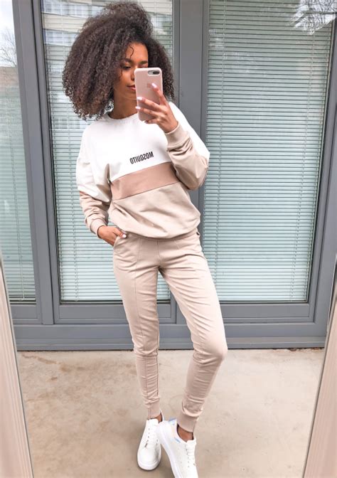 Join Bluza Ze Wstawk Nude Mosquito