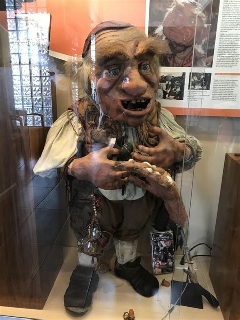 Hoggle @ Lost Baggage Center : r/labyrinth