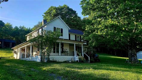 Sold Circa Farmhouse On Virginia Acres K Old Houses