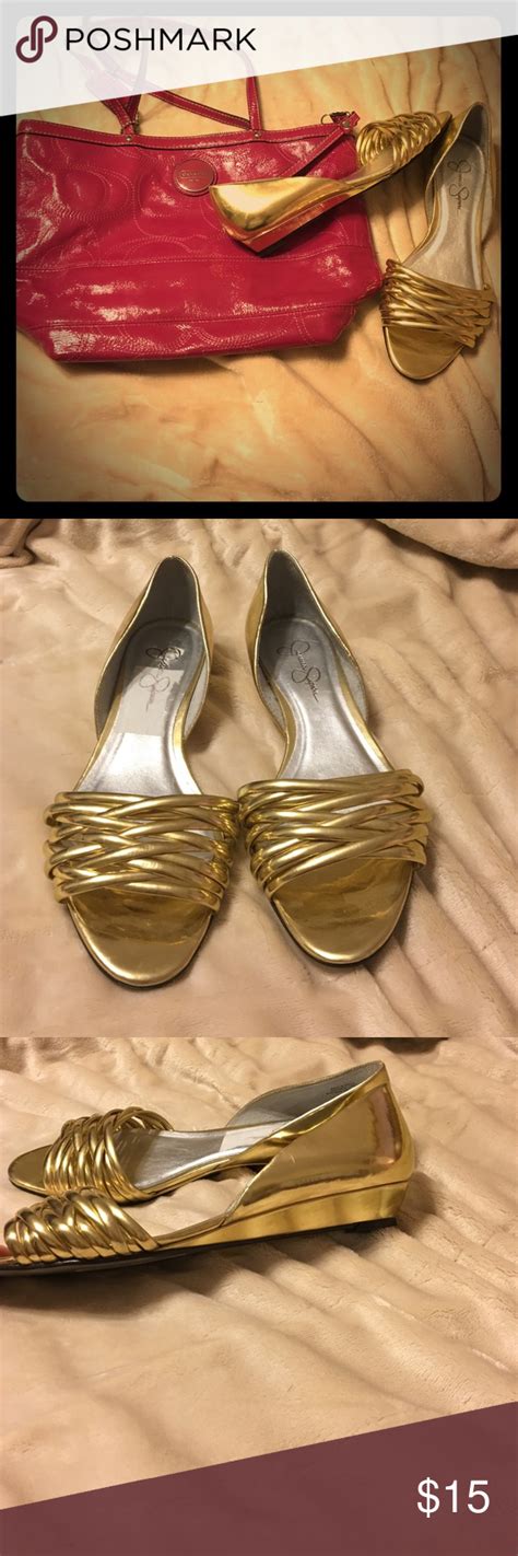 Gold Jessica Simpson Sandals 9 Jessica Simpson Sandals Jessica Simpson Shoes Jessica Simpson