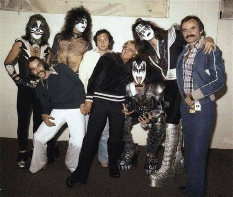 Pin By Ron Ank On Kiss Hot Band Ace Frehley Best Rock Bands