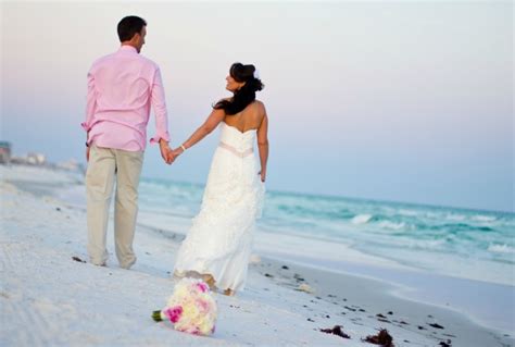 Real Destin Beach Weddings Millisa And James Destin Weddings In Florida