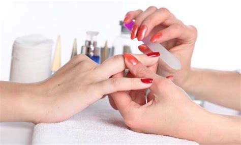 Curso De Manicure E Pedicure Cursos Pagos E Gratuitos Em Sua Região