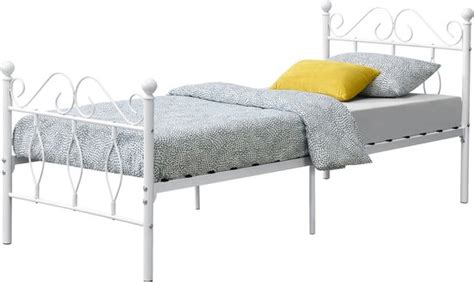 Metalen Bed Sherley Staal Met Bedbodem 90x200 Cm Wit Snelle