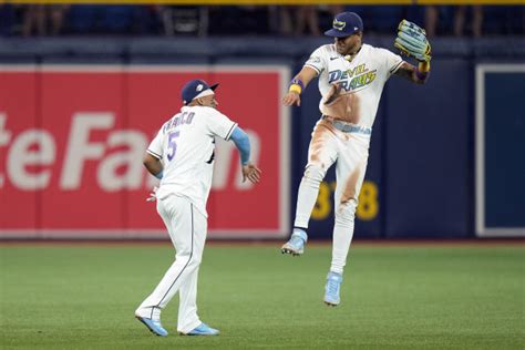 Rays CF Jose Siri goes on 10-day IL with hamstring injury