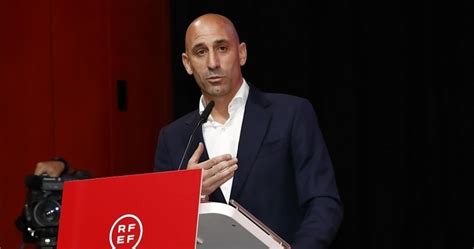 Luis Rubiales Can't Be Suspended by Spanish Government Amid Ruling, Investigation | News, Scores ...