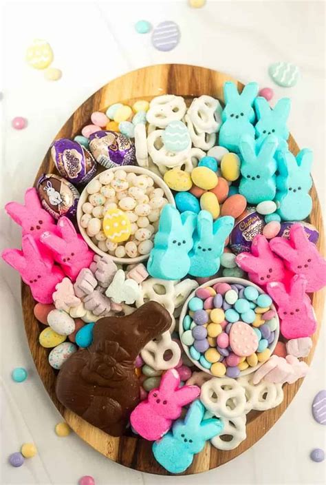 29 Easy Easter Candy Charcuterie Board Ideas