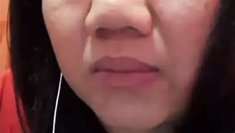 Desi Babe Getting Nude And Seducing On Webcam Free Porn Xhamster