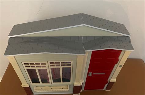 folding barbie house 5