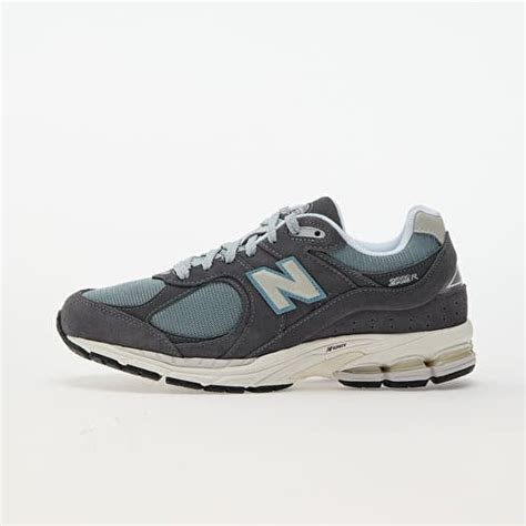 New Balance 2002 | Up to 50 % off | Footshop