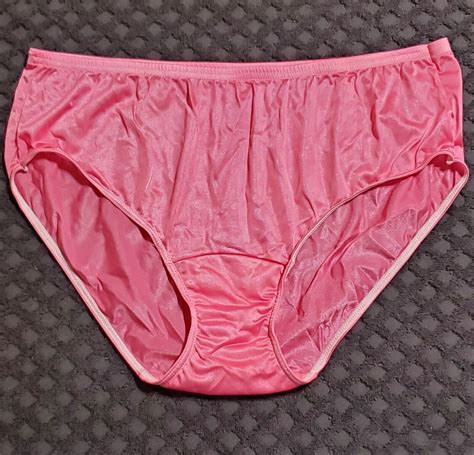 Shadowline Bikini Panty Shiny Silky Nylon 7 L PINK Li Gem