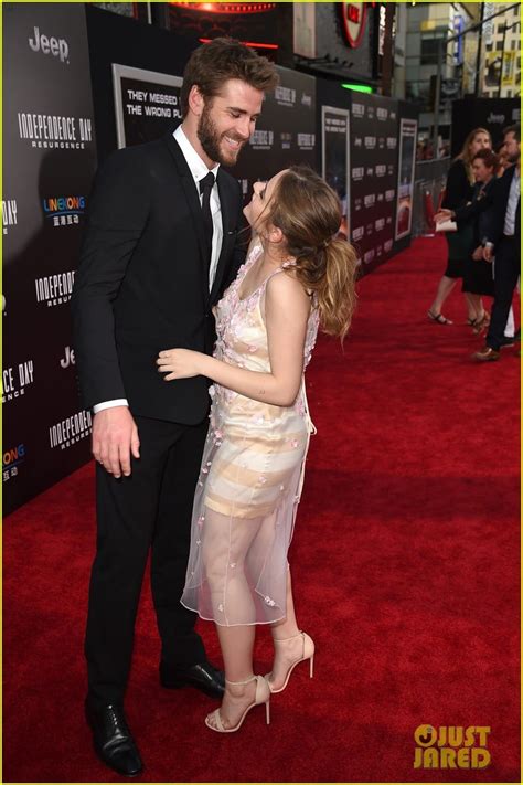 Liam Hemsworth Premieres 'Independence Day: Resurgence' With Joey King ...