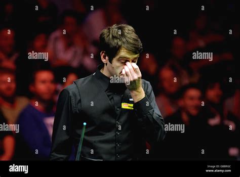 Ronnie Osullivan During The Masters Final At Wembley Arena Hi Res Stock