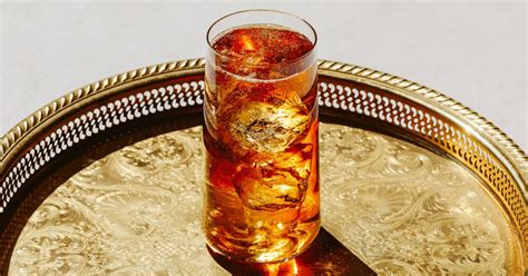 Whiskey Highball Cocktail Recipe