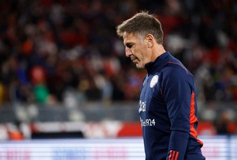 Eduardo Berizzo Dej Su Cargo Y Ya No Es M S El Entrenador De La