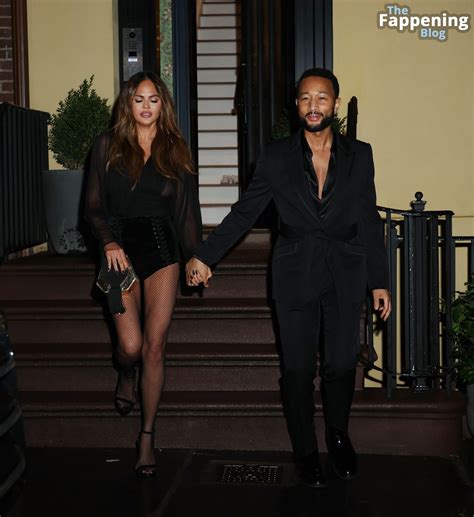 Chrissy Teigen Flashes Her Nude Boobs In New York Fappening
