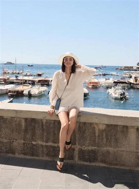 Ảnh Ngô Thanh Vân Sexy mặc Bikini cực nóng bỏng GenZ Relax