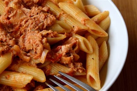 Recette De Penne Au Thon Cr Me Et Tomate