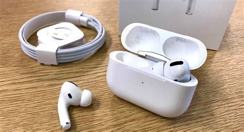 Наушники Apple AirPods Pro 2 (2023) купить в СПб | GSM-STORE