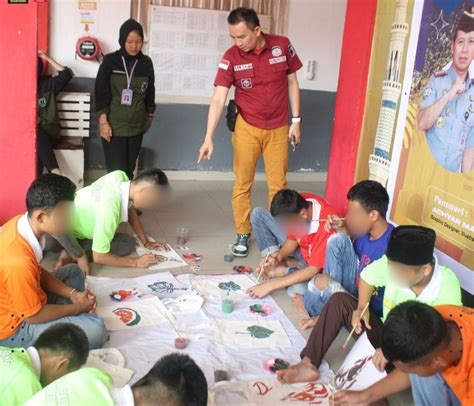 Ukir Keindahan Lewat Seni Andikpas LPKA Kelas I Palembang Antusias