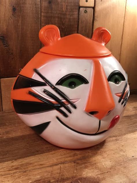 Kellogg Tony The Tiger Plastic Cookie Jar