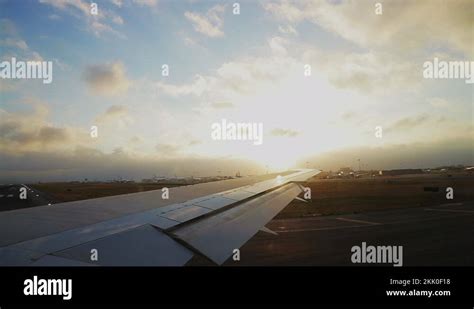 Airport humberto delgado Stock Videos & Footage - HD and 4K Video Clips - Alamy