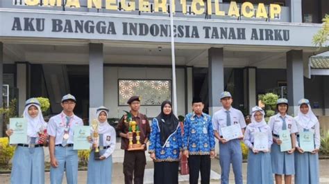 Tembus Peringkat Nasional 6 SMA Terbaik Di Kabupaten Cilacap Menjadi