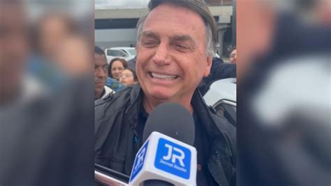 Jair Bolsonaro Desembarca Em Sc Manda Recado Para Os Seguidores Do