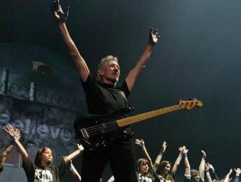 La Gira De Comiat De Roger Waters Arribar El De Mar A Barcelona