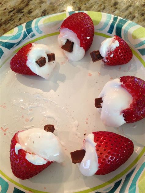 Strawberries Marshmallow Fluff And Chocolate Yummy Marshmallow