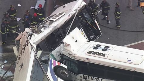 Photos Deadly Bus Crash In Newark N J 6abc Philadelphia