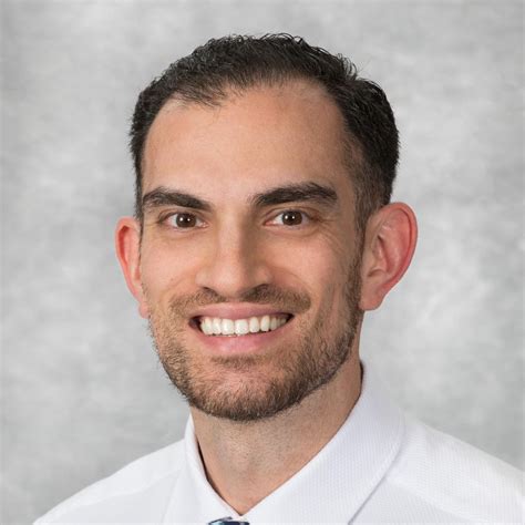 Dr. Farhad Darbandi, Hand Surgery | Phoenix, AZ | WebMD