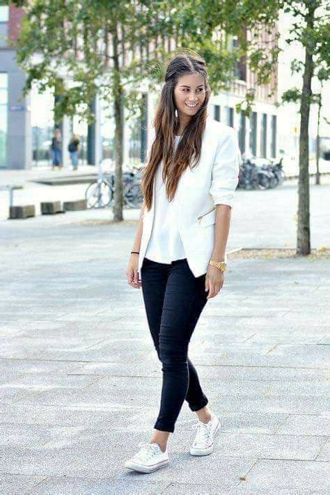 Pin By Florian Acosta On Tu Look Tu Estilo Outfits Tenis Chic