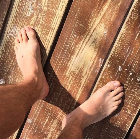 Patrick J Adams S Feet