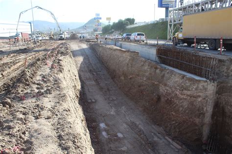 Construcción de puente Casa Blanca en Tijuana lleva avance del 35