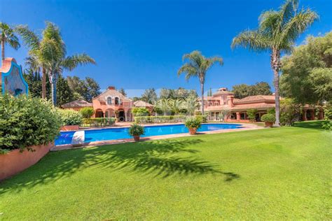 Villas Y Chalets En Alquiler En Reyes Y Reinas Sotogrande