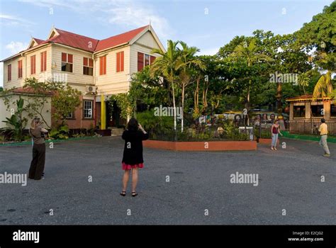 bob marley house kingston - Bok Tanner