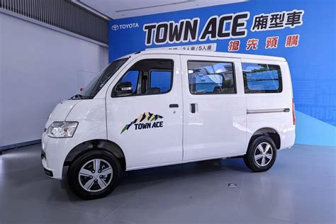 好載也舒適！toyota Town Ace廂型車545萬起預售中 Yahoo奇摩汽車機車