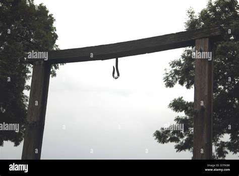 Hanging Gallow Hi Res Stock Photography And Images Alamy