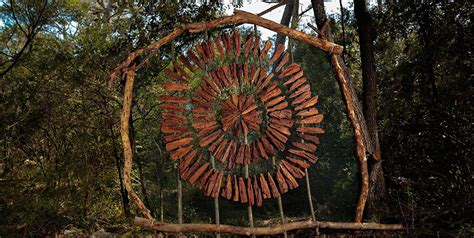 Artist Spends A Year In The Woods Making Magical Sculptures Out Of