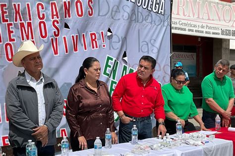 Se Manifiestan Por Falta De Medicamentos En Imss De Delicias