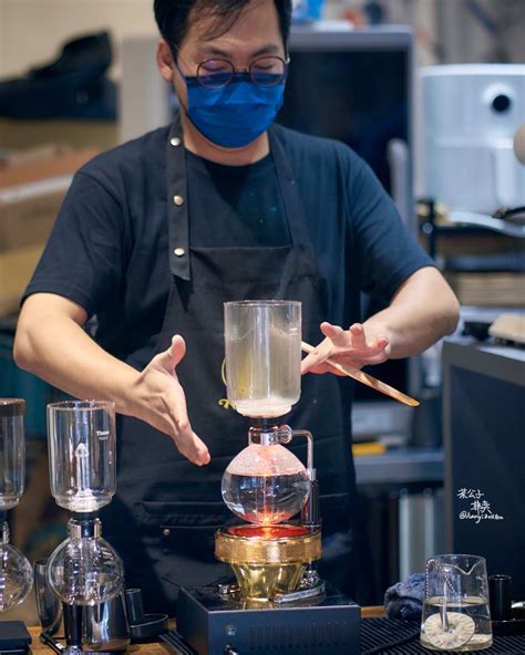 奶茶咖控 虹吸壺小茶聚，紅茶與咖啡評鑑分享會（12月聚會：鐵觀音 火系茶流 烘焙暖型茶）｜accupass 活動通