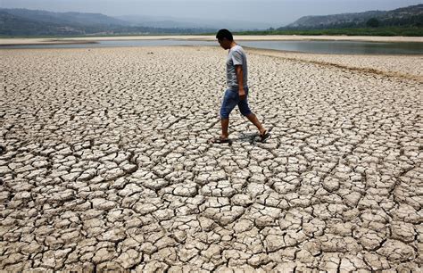 Drought Worsens Chinas Long Term Water Crisis Nbc News