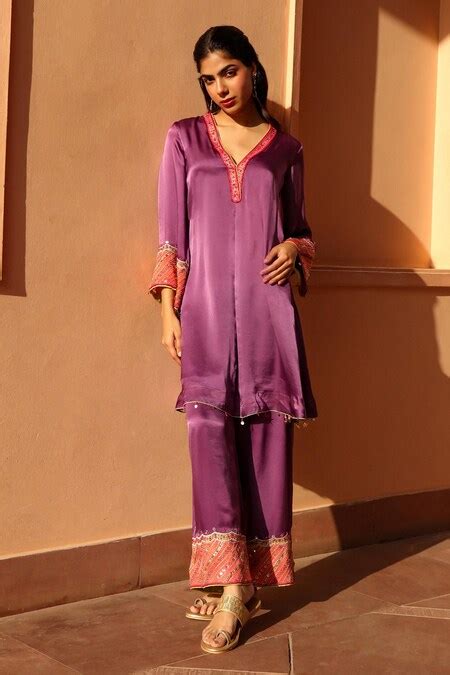 Buy Purple Pure Satin Georgette Embellished Thread V Dove Zardozi Kurta