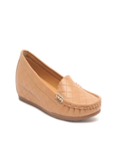 Buy Flat N Heels Women Tan Textured Loafers Casual Shoes For Women 17672426 Myntra