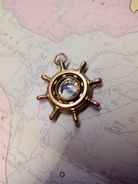 Antique Gold Ships Wheel Compass Pendant Gem