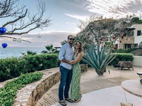 El Farallon: The Cliffside Restaurant in Cabo San Lucas Mexico ...