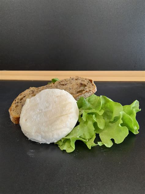 Crottin de chèvre 1 2 sec Boutique gourmande