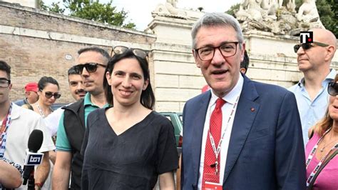 Pd Cgil Un Amore Travagliato Riparte Dal Soccorso Rosso In Piazza